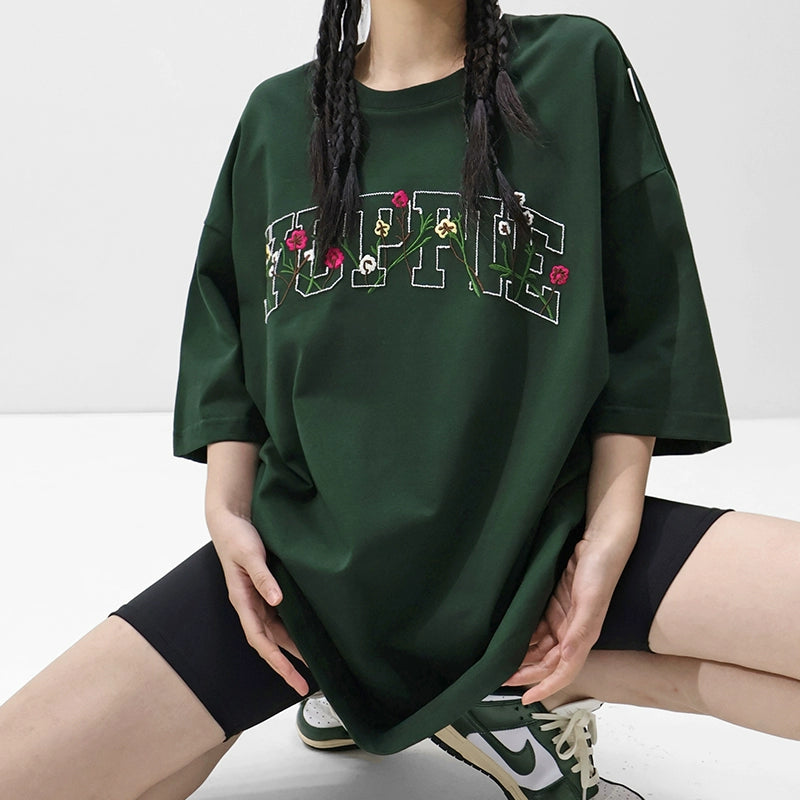 Buding Studio Heavy Embroidery Short-sleeved Oversized